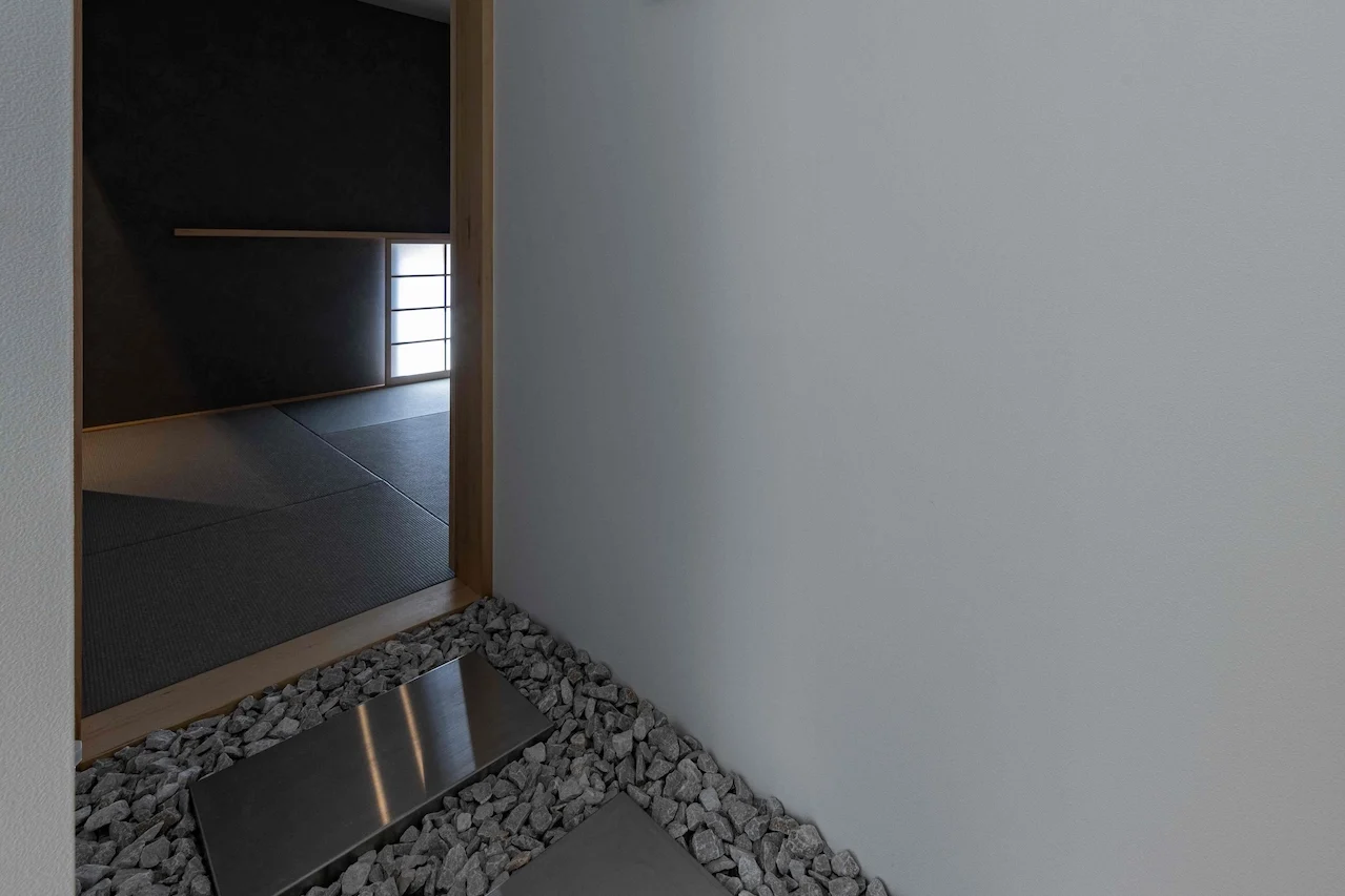 和と洋が融合した、アートな家|the HOUSEの施工事例05